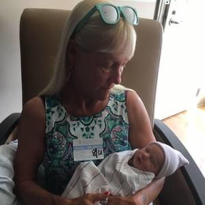 Meet your Posher, Lisa